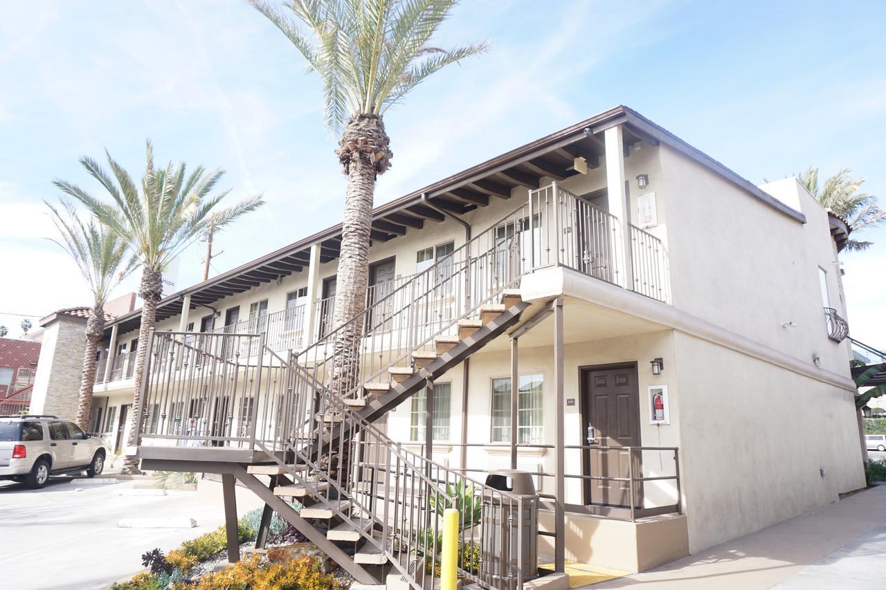 Tuscan Garden Inn Los Angeles Luaran gambar