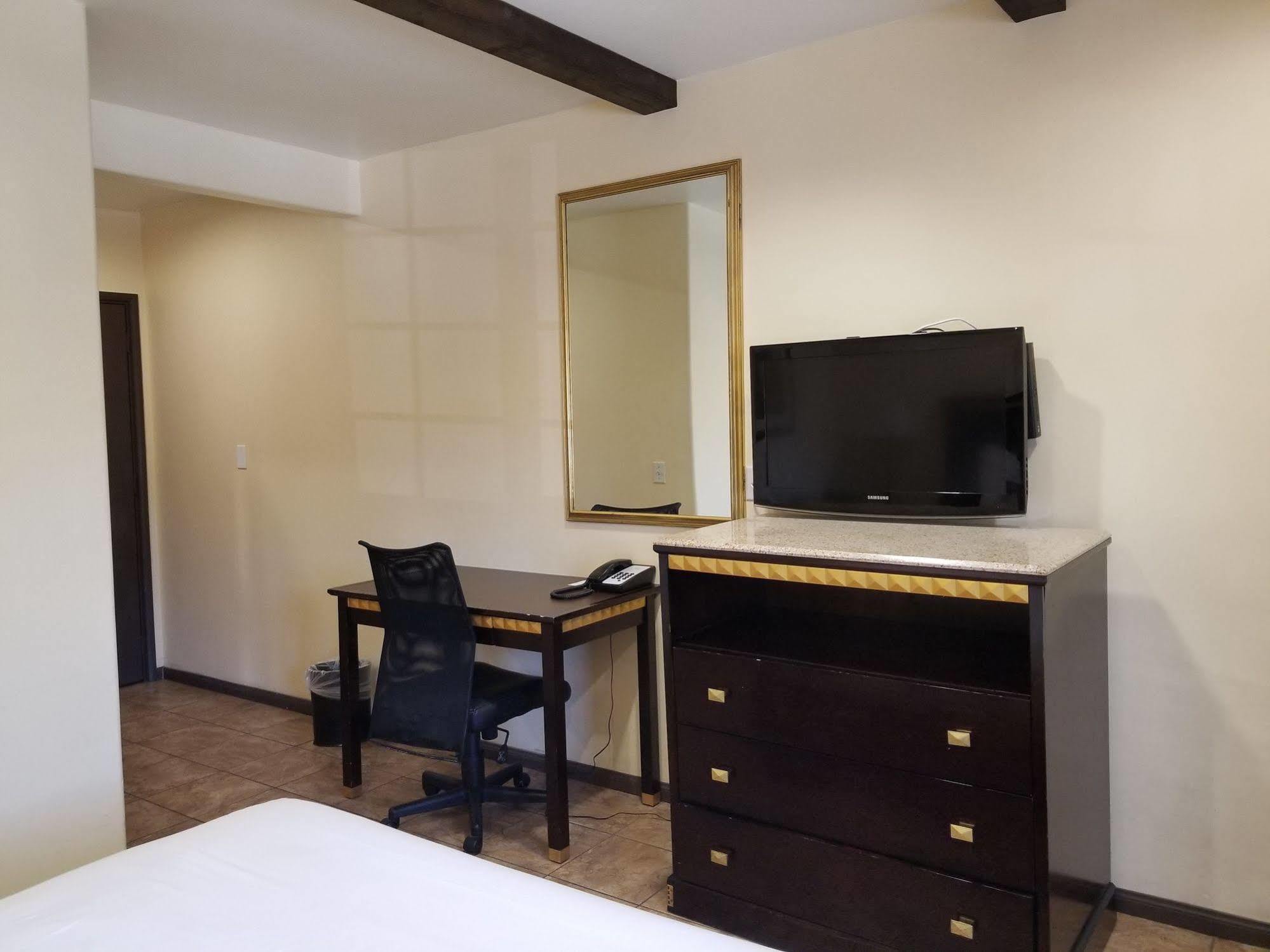 Tuscan Garden Inn Los Angeles Luaran gambar