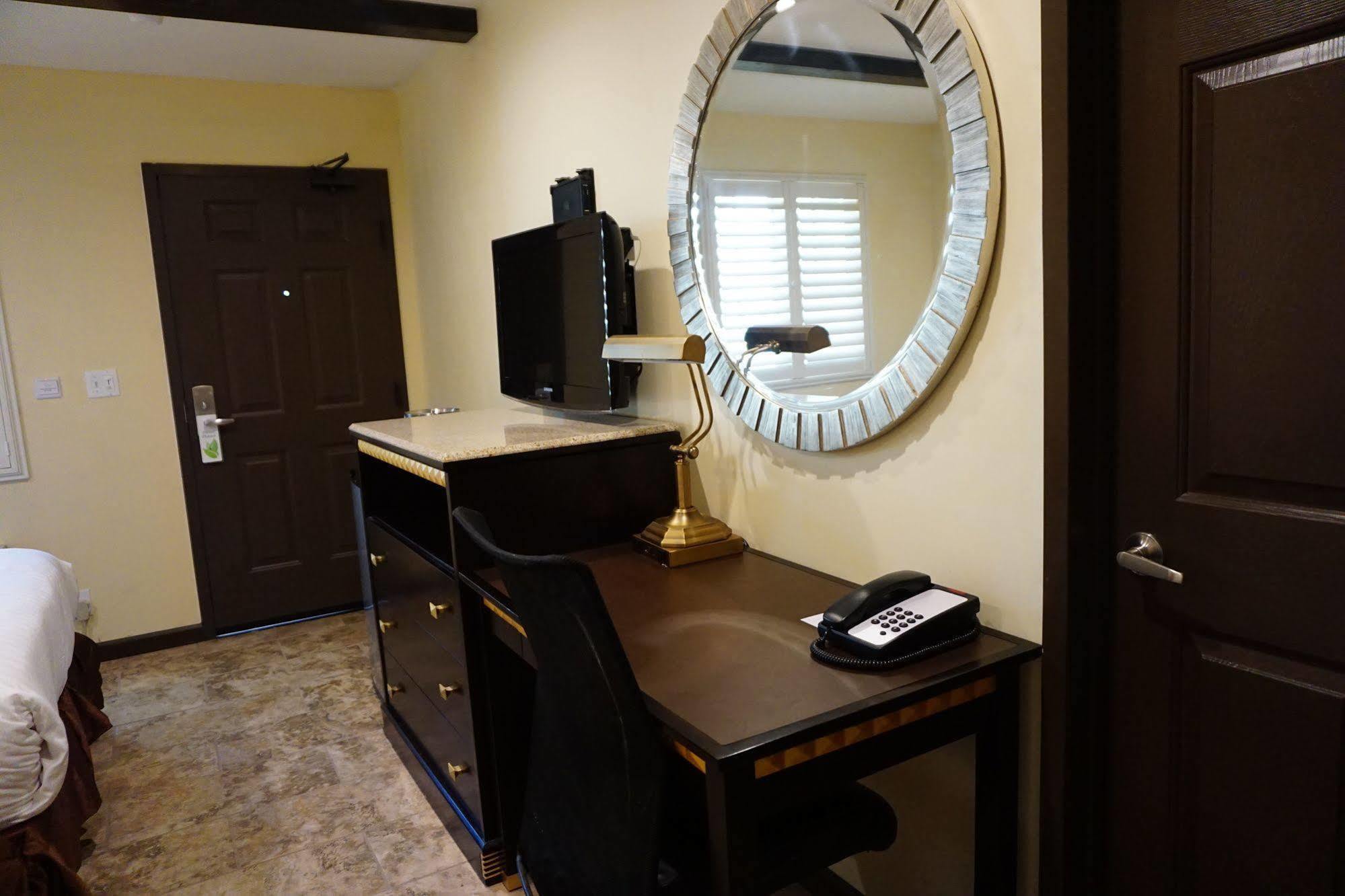 Tuscan Garden Inn Los Angeles Luaran gambar