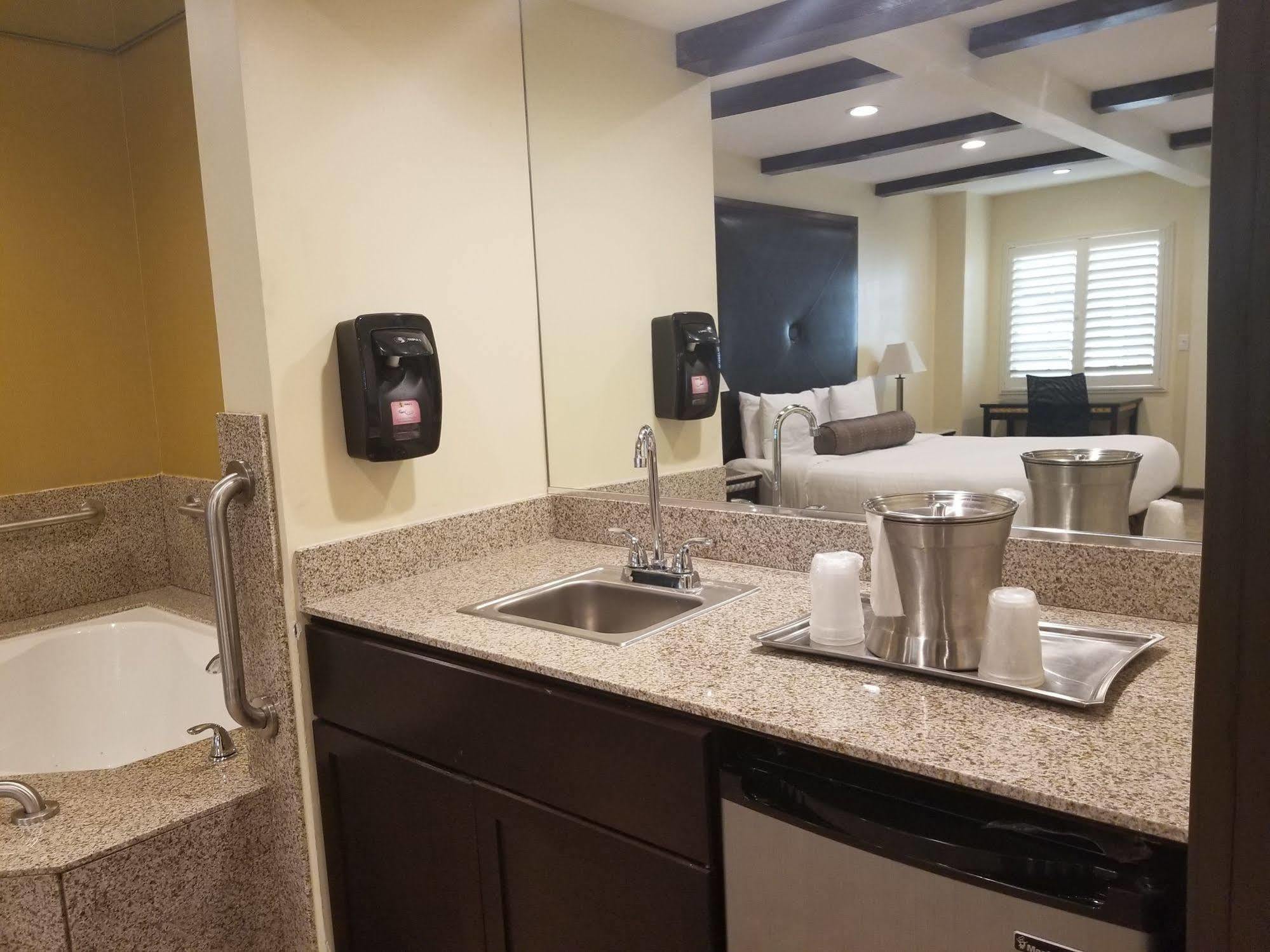 Tuscan Garden Inn Los Angeles Luaran gambar
