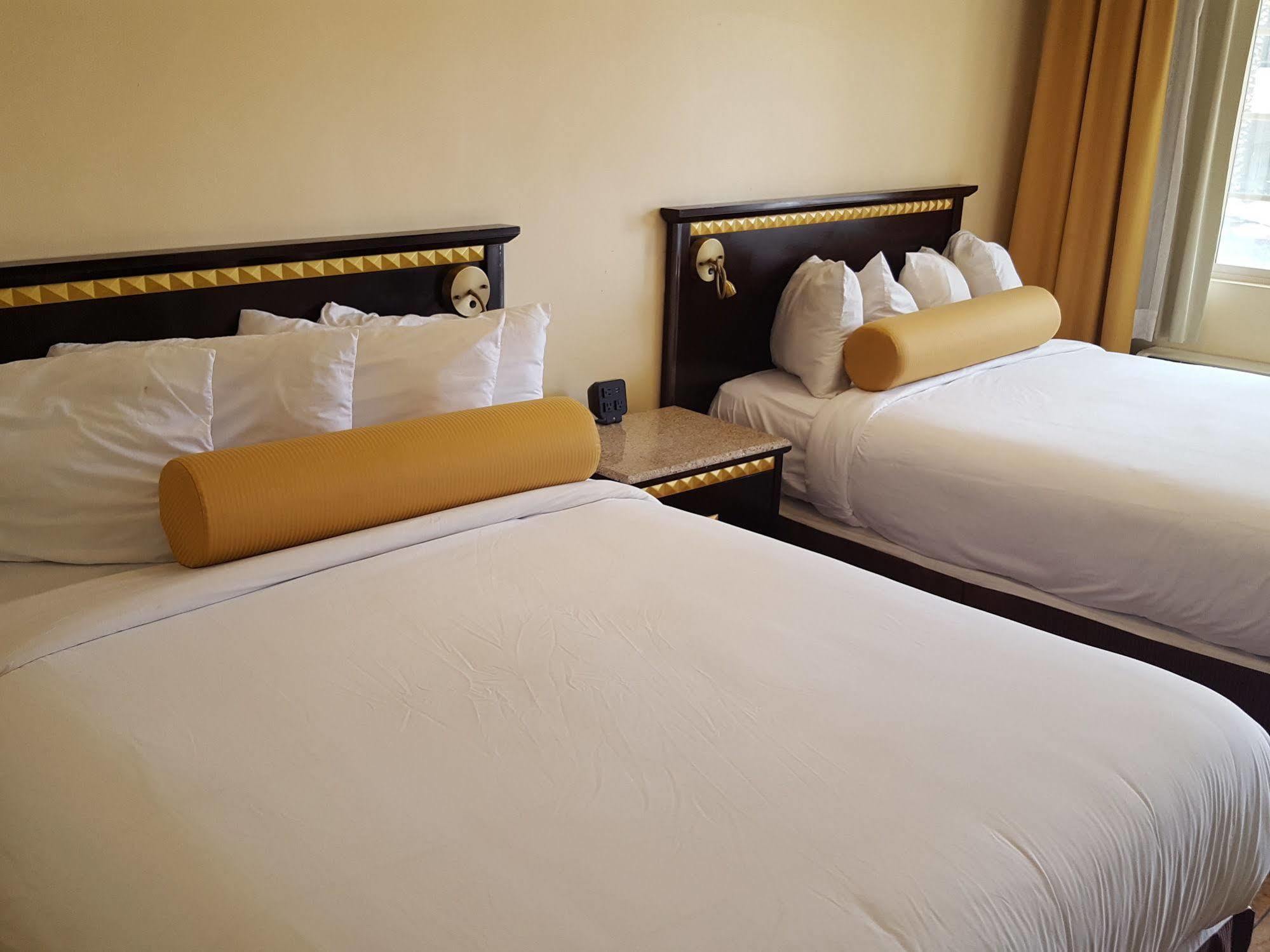 Tuscan Garden Inn Los Angeles Luaran gambar