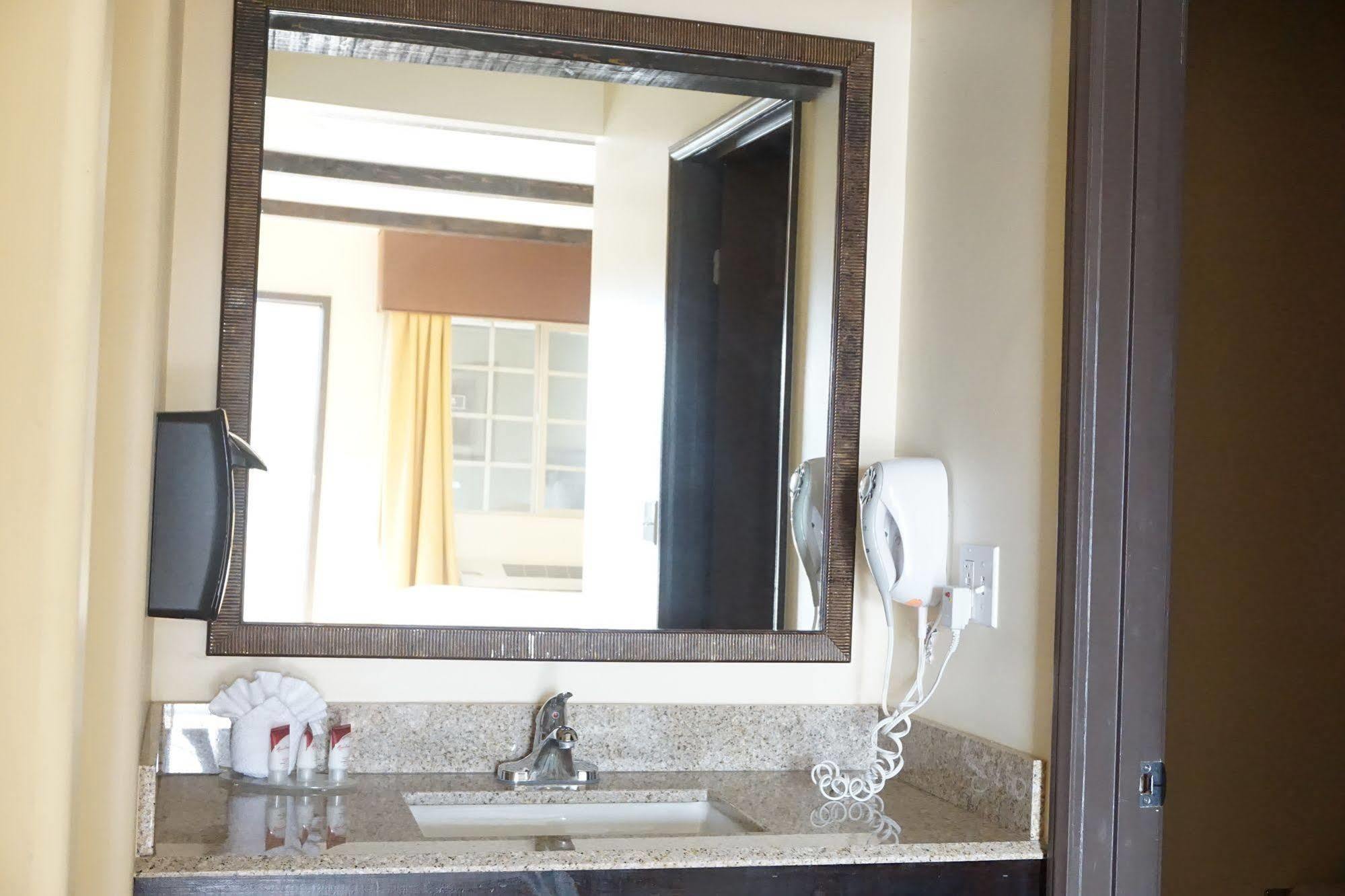 Tuscan Garden Inn Los Angeles Luaran gambar
